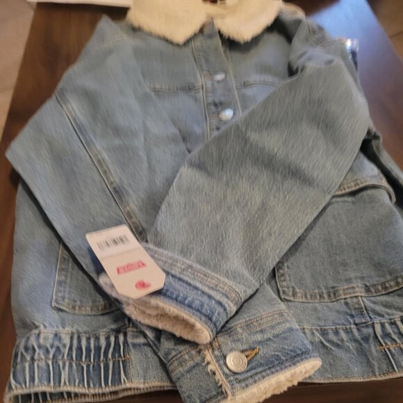 New Sherpa Collar Trucker Levi's Jean Jacket Big Girls Size Large